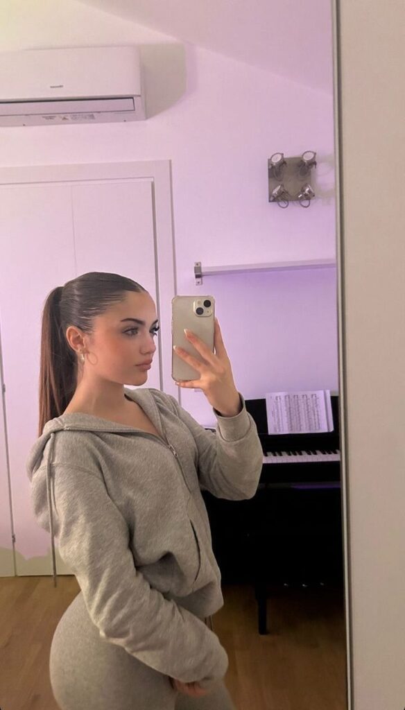 Beykoz Escort Bayan – Beykoz Escort seçenekleri için Boğaz manzaralı bir teras